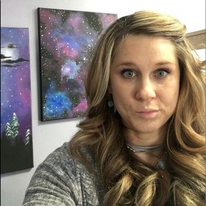 Meet your Posher, Julie